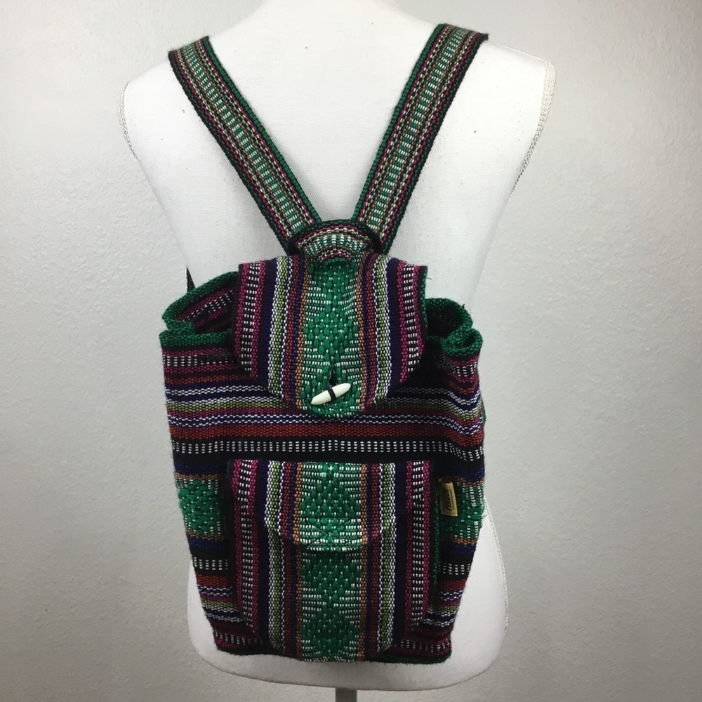 ARTESANIAS Mr Pinzon. Woven Mexican Backpack Multicolored Midsize